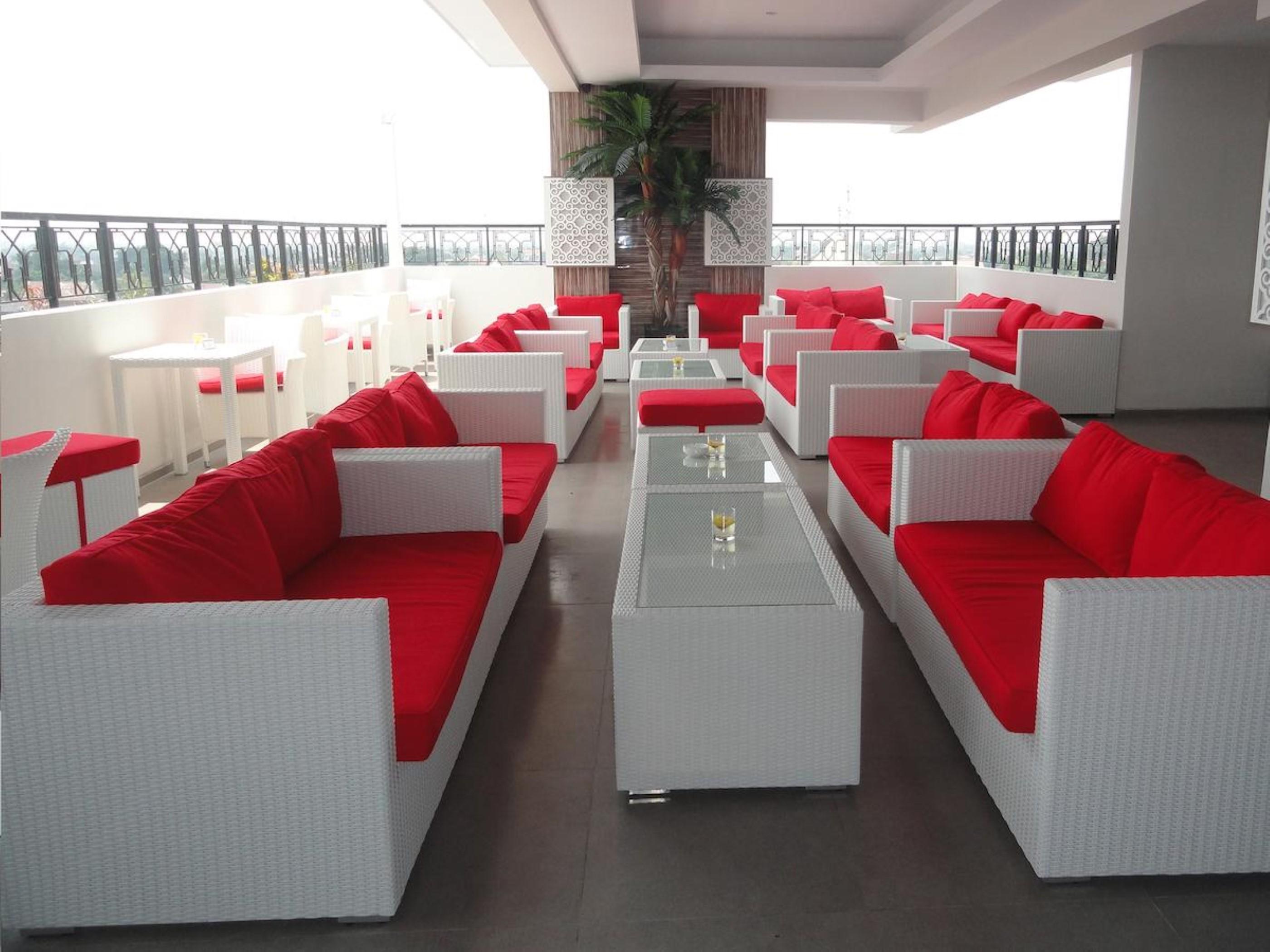 The Cube Hotel Malioboro, Azana Hotels Collection Γιογκιακάρτα Εξωτερικό φωτογραφία