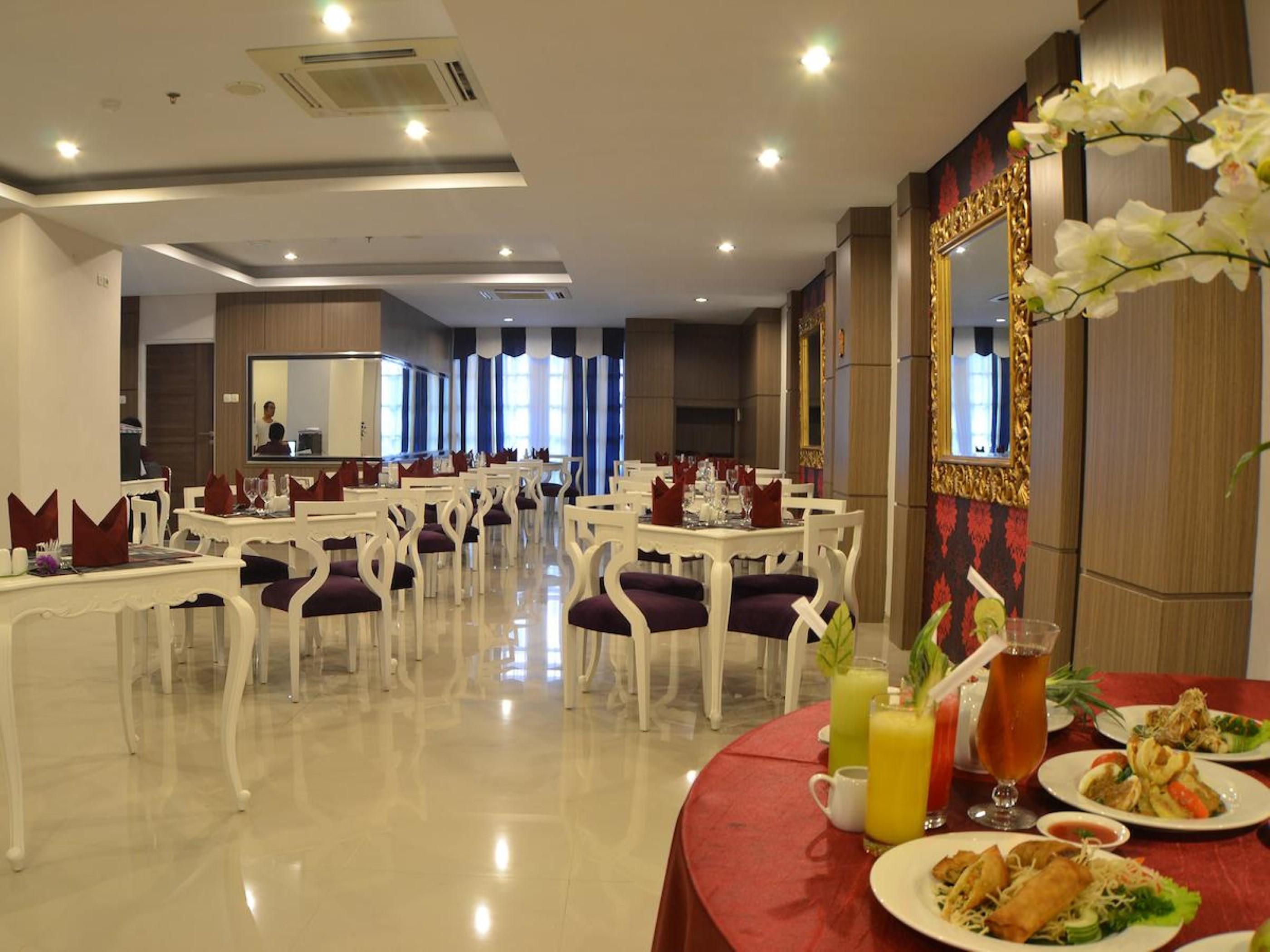 The Cube Hotel Malioboro, Azana Hotels Collection Γιογκιακάρτα Εξωτερικό φωτογραφία