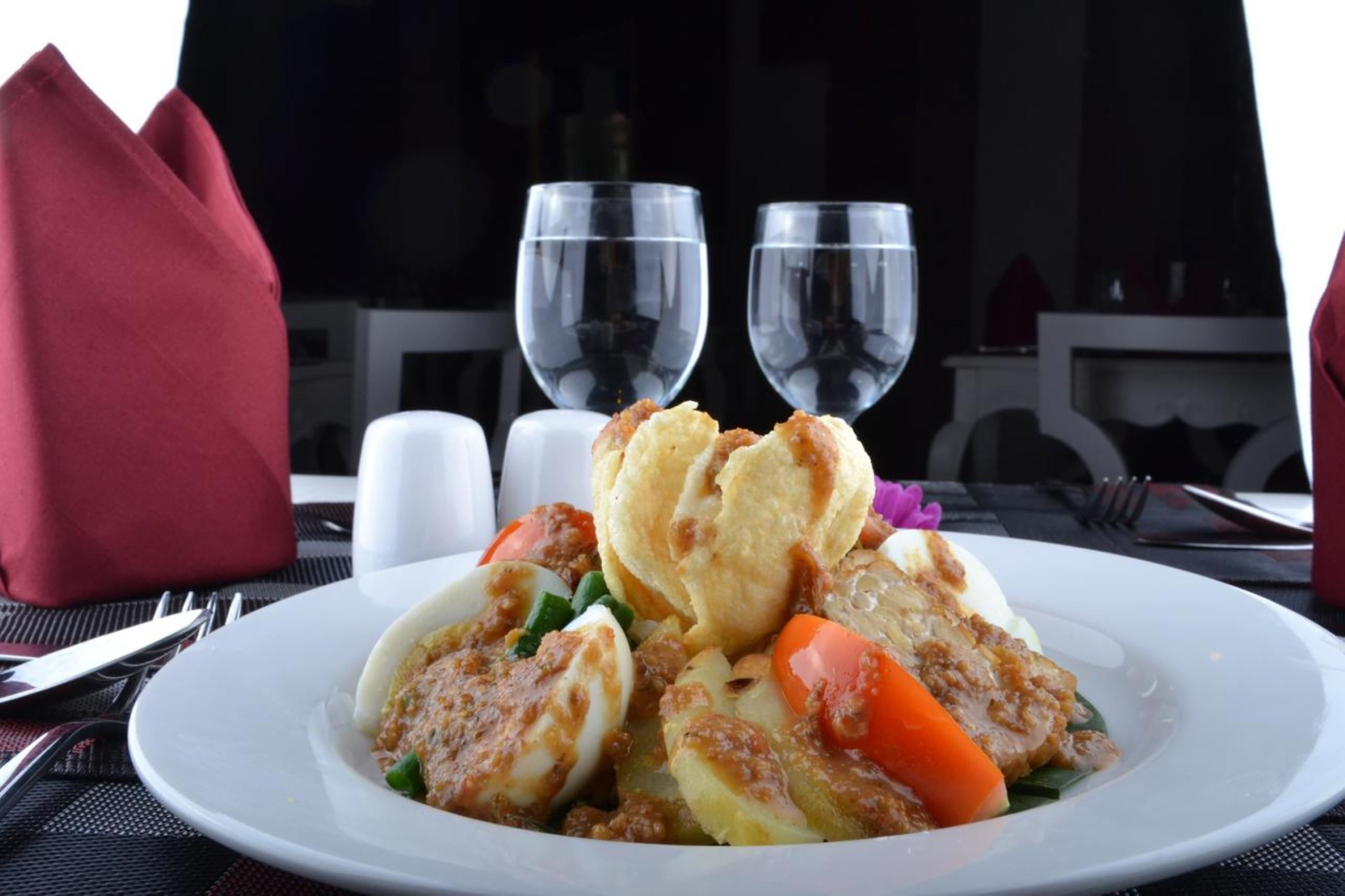 The Cube Hotel Malioboro, Azana Hotels Collection Γιογκιακάρτα Εξωτερικό φωτογραφία