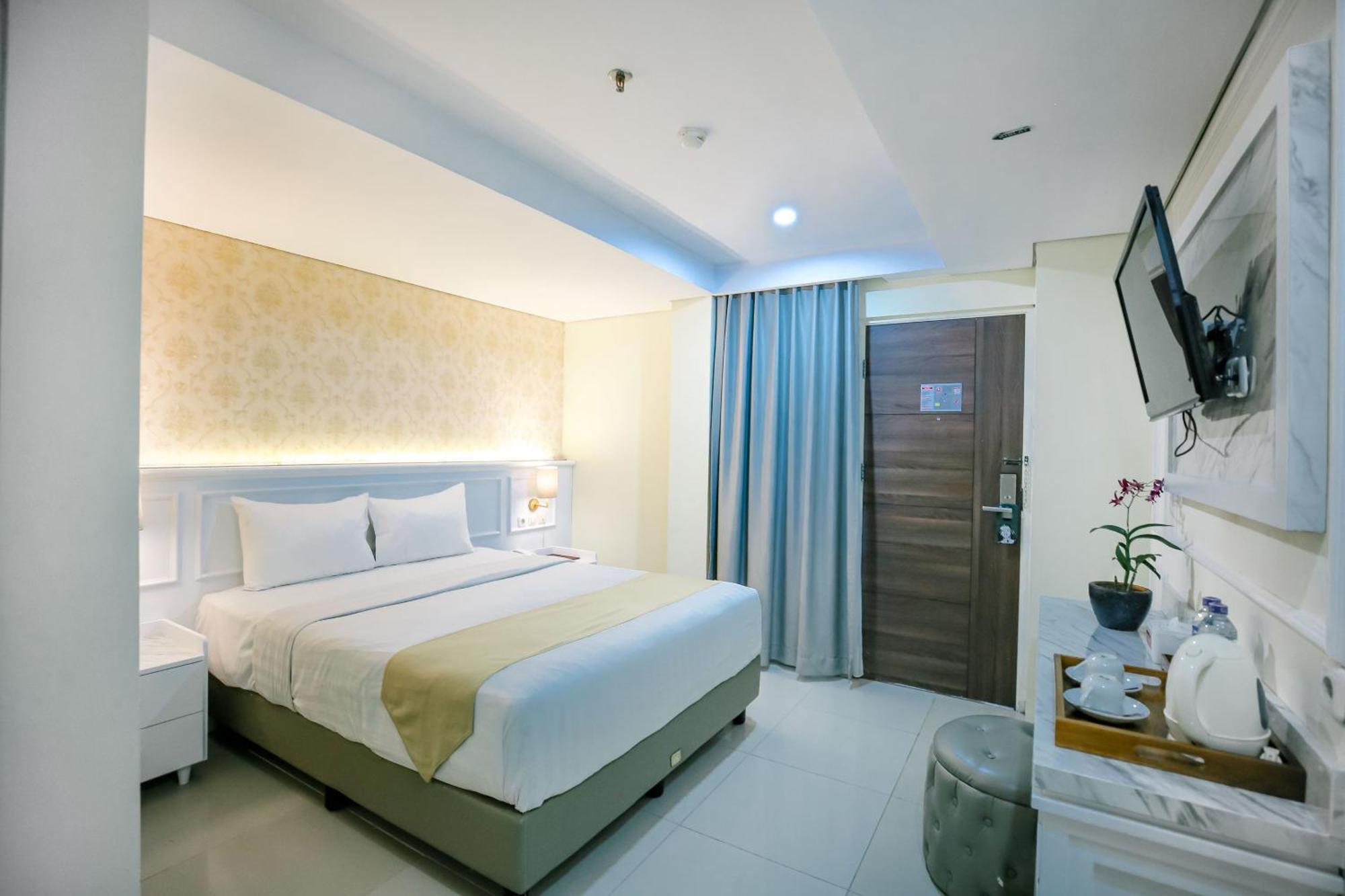 The Cube Hotel Malioboro, Azana Hotels Collection Γιογκιακάρτα Εξωτερικό φωτογραφία