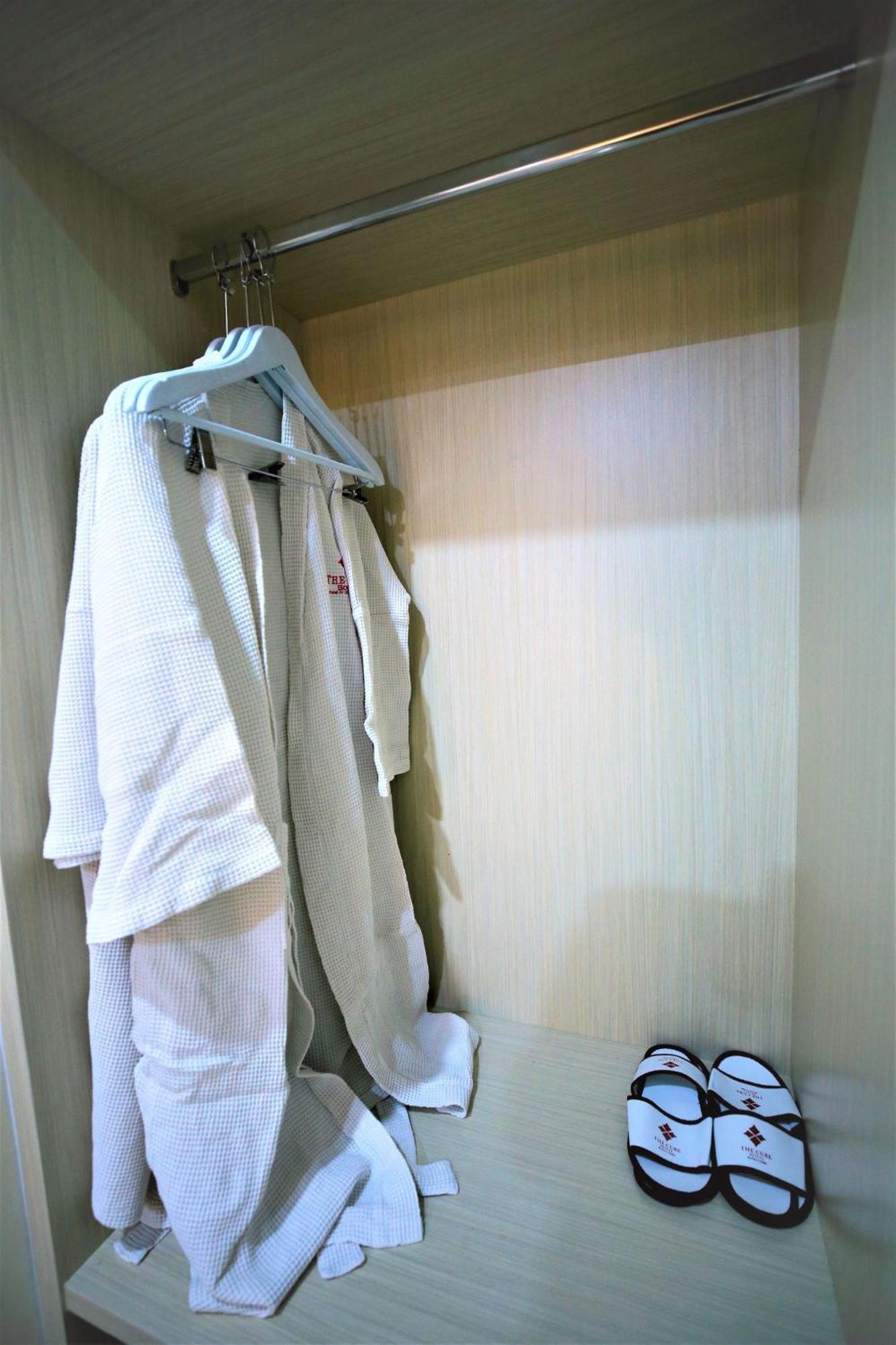 The Cube Hotel Malioboro, Azana Hotels Collection Γιογκιακάρτα Εξωτερικό φωτογραφία