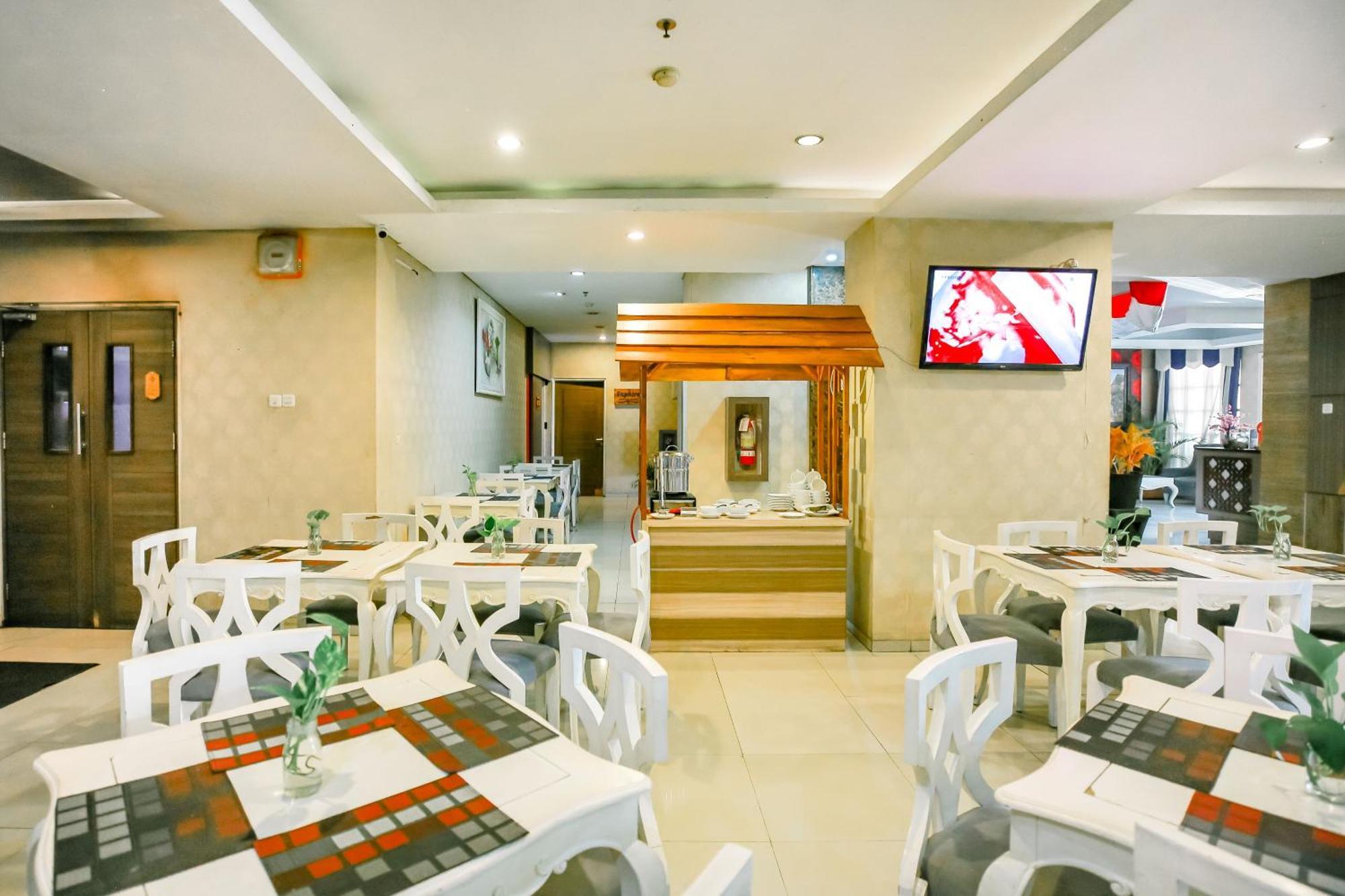 The Cube Hotel Malioboro, Azana Hotels Collection Γιογκιακάρτα Εξωτερικό φωτογραφία